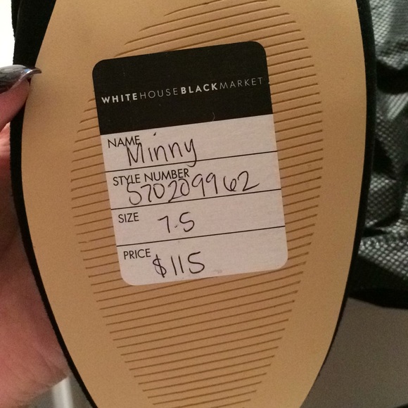 BRAND NEW NEVER WORN FLATS!! - Picture 3 of 3